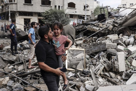 Scenes of suffering and destruction in Gaza